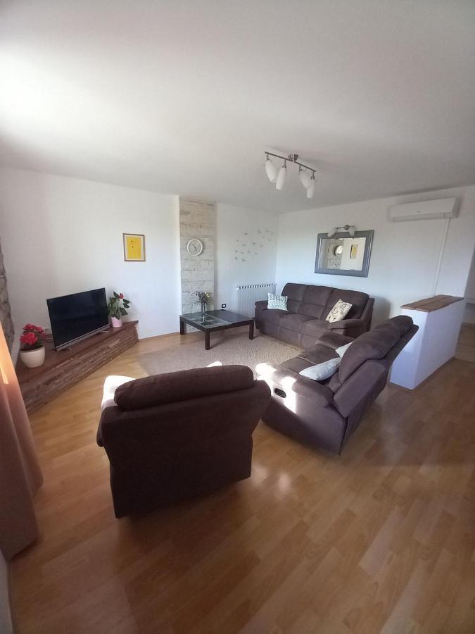 Villa Casa Girasole à Buje Extérieur photo