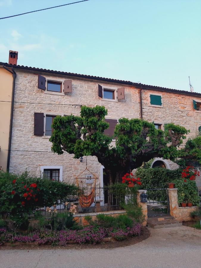 Villa Casa Girasole à Buje Extérieur photo