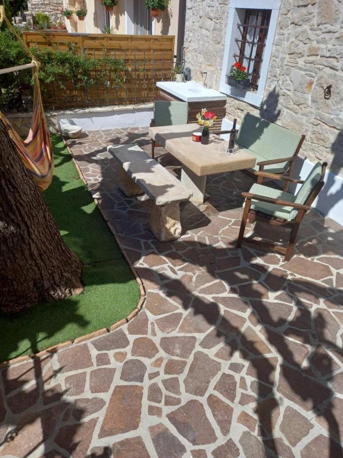 Villa Casa Girasole à Buje Extérieur photo